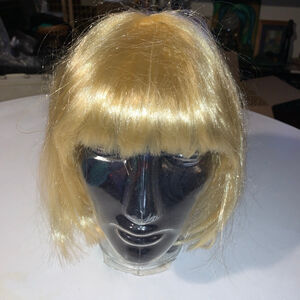 Women's Unbranded Blonde Bob Wig with Velcro headband One Size